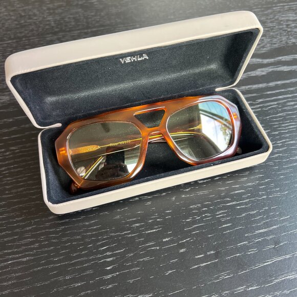 VEHLA Sunglasses - River - Honey Tort/Sage (OBO) main image 6